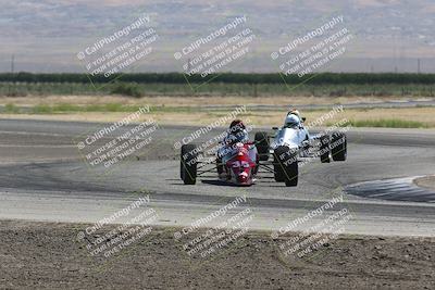 media/Jun-01-2024-CalClub SCCA (Sat) [[0aa0dc4a91]]/Group 4/Race/